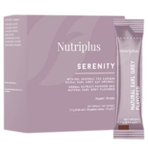 Za one koji žele da budu u formi,Nutriplus vam donosi Serenity biljne čajeve koji su kreirani kao savršena kombinacija pravih biljaka u pravim razmerama. Serenity biljni čaj,30×1,7g sa ukusom Earl Grey. Prednosti Serenity čaja: Deluje diuretički i uklanja toksine,odličan je za program detoksikacije,ubrzava metabolizam i ima efekat sagorevanja masti,podržava opšte zdravstveno stanje. Upotreba: Pomešajte jednu kesicu čaja (1,7g) sa 350ml hladne ili vruće vode. Pogodno za starije od 18 godina. Osnovni sastojci: Crni čaj deluje antioksidantno,reguliše nivo šećera u krvi i podržava kardiovaskularno zdravlje. Zeleni čaj pomaže u mršavljenju. Odličan je diuretik i pomaže da se rešite edema. Borac protiv stresa i deluje umirujuće. Kardamom pomaže kod probavnih smetnji i nadimanja. Ima i antiseptičko delovanje. Slez sprečava zatvor,mučninu i povraćanje. Poboljšava rad želuca i creva. Hibiskus balansira krvni pritisak,snižava holesterol,diuretik je,rasterećuje probavni sistem i olakšava zatvor i nadimanje.