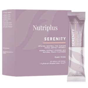 Za one koji žele da budu u formi, Nutriplus vam donosi Serenity biljne čajeve koji su kreirani kao savršena kombinacija pravih biljaka u pravim razmerama. Serenity biljni čaj 30×1,7g sa ukusom breskve. Prednosti Serenity čaja: Deluje diuretički i uklanja toksine, odličan je za program detoksikacije, ubrzava metabolizam i ima efekat sagorevanja masti, podržava opšte zdravstveno stanje. Upotreba: Pomešajte jednu kesicu čaja (1,7g) sa 350ml hladne ili vruće vode. Pogodno za starije od 18 godina. Osnovni sastojci: Crni čaj deluje antioksidantno, reguliše nivo šećera u krvi i podržava kardiovaskularno zdravlje. Zeleni čaj pomaže u mršavljenju. Odličan je diuretik i pomaže da se rešite edema. Borac protiv stresa i deluje umirujuće. Kardamom pomaže kod probavnih smetnji i nadimanja. Ima i antiseptičko delovanje. Slez sprečava zatvor, mučninu i povraćanje. Poboljšava rad želuca i creva. Hibiskus balansira krvni pritisak, snižava holesterol, diuretik je,rasterećuje probavni sistem i olakšava zatvor i nadimanje.