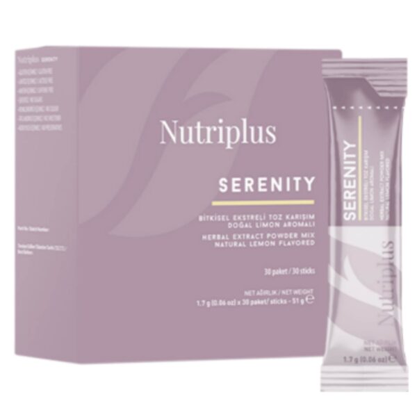 Za one koji žele da budu u formi, Nutriplus vam donosi Serenity biljne čajeve koji su kreirani kao savršena kombinacija pravih biljaka u pravim razmerama. Serenity biljni čaj 30×1,7g sa ukusom limuna. Prednosti Serenity čaja: Deluje diuretički i uklanja toksine, odličan je za program detoksikacije, ubrzava metabolizam i ima efekat sagorevanja masti,podržava opšte zdravstveno stanje. Upotreba: Pomešajte jednu kesicu čaja (1,7g) sa 350ml hladne ili vruće vode. Pogodno za starije od 18 godina. Osnovni sastojci: Crni čaj deluje antioksidantno,reguliše nivo šećera u krvi i podržava kardiovaskularno zdravlje. Zeleni čaj pomaže u mršavljenju. Odličan je diuretik i pomaže da se rešite edema. Borac protiv stresa i deluje umirujuće. Kardamom pomaže kod probavnih smetnji i nadimanja. Ima i antiseptičko delovanje. Slez sprečava zatvor, mučninu i povraćanje. Poboljšava rad želuca i creva. Hibiskus balansira krvni pritisak, snižava holesterol, diuretik je, rasterećuje probavni sistem i olakšava zatvor i nadimanje.