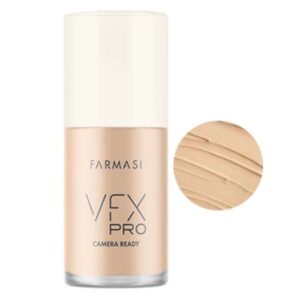 Vfx Pro Camera Ready Foundation tečni puder za efekat retuširane kože,30ml. Nova,poboljšana formula sa morskom vodom za trenutni hidratizirajući efekat i minimiziranje pora. Daje vizualni efekat retuširane,besprekorne,glatke kože spremne za foto objektiv. Neoksidirajuća formula. Više nijansi koje pokrivaju sve podtonove kože( toplo,hladno i neutralno). Posvetljuje,detoksificira i zaglađuje kožu. Namenjen je za masnu, mešovitu i normalnu kožu. Mogu ga koristiti i osobe sa suvom kožom lica, uz prethodnu hidrataciju lica. Odlična pokrivna moć. Lako se razmazuje. Bez osećaja maske na licu.