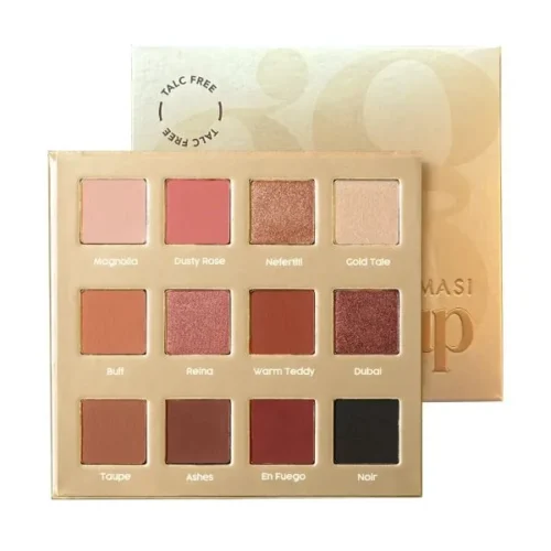 Upoznajte novu Glam Up Paletu sa 12 ikoničnih nijansi ( 8 mat + 4 shimmer) sada sa našom nežnom formulom bez talka. Od laganog dnevnog looka do odvažnog večernjeg glamura, ova paleta pruža brojne kombinacije sa intenzivnom pigmentacijom. Kako kreirati glamurozni noćni izgled? Nanesite srednje smeđu nijansu u pregib oka i blendajte prema van za trenutni efekat dubine. Dodajte bogatu tamno smeđu nijansu u vanjski ugao oka. Nanesite satensku nude nijansu na unutrašnji ugao oka i obrvu. Završite sa maskarom i laganim eyelinerom.